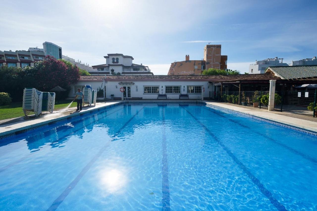Apartment Armenka Carihuela Park Torremolinos Luaran gambar